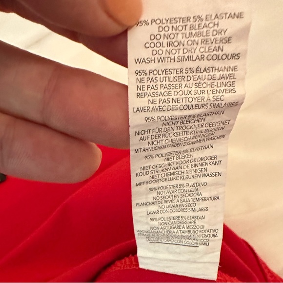 Red Dress 12 - Picture 6 of 6